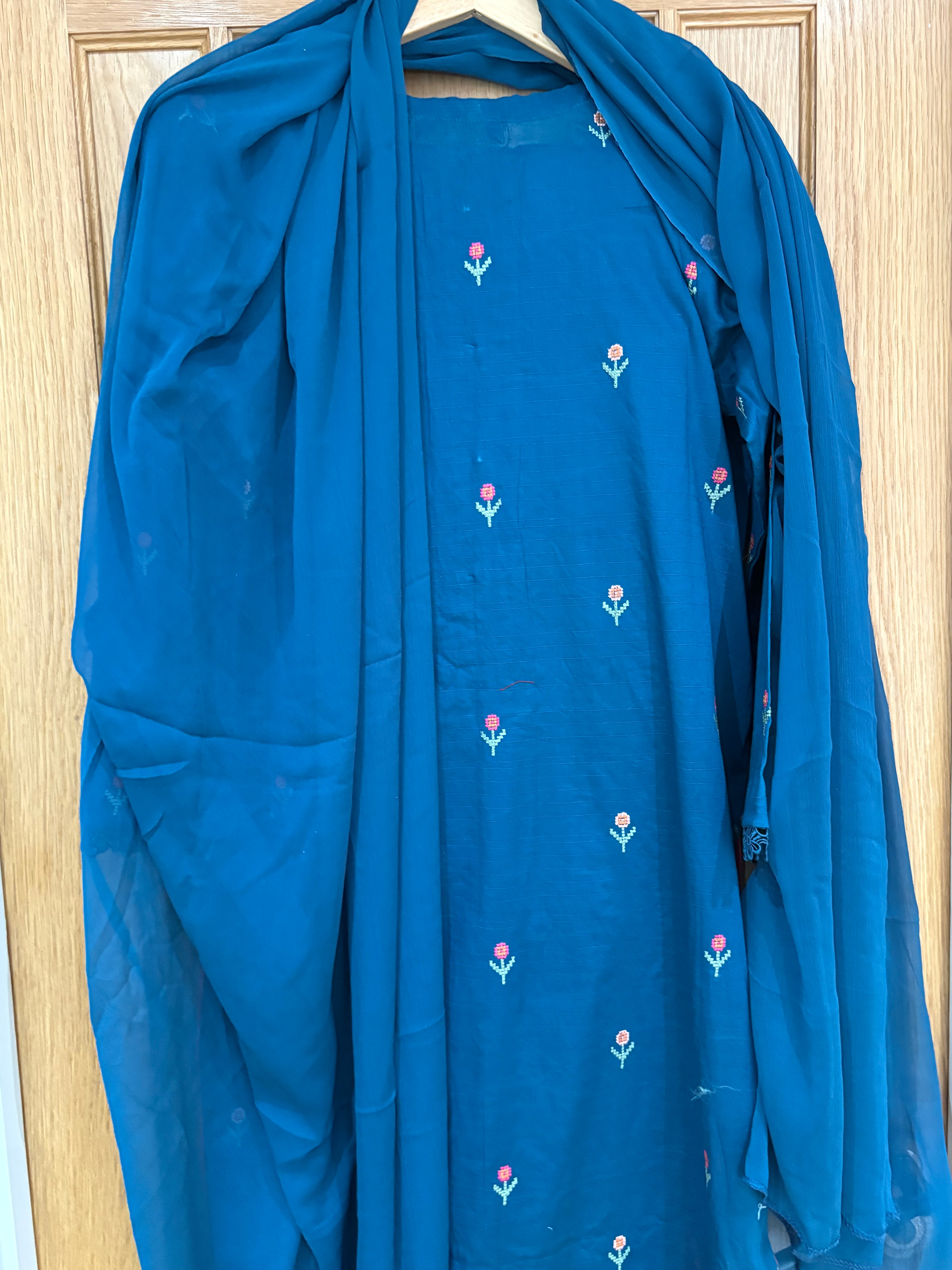 Elegant teal blue 3-piece suit