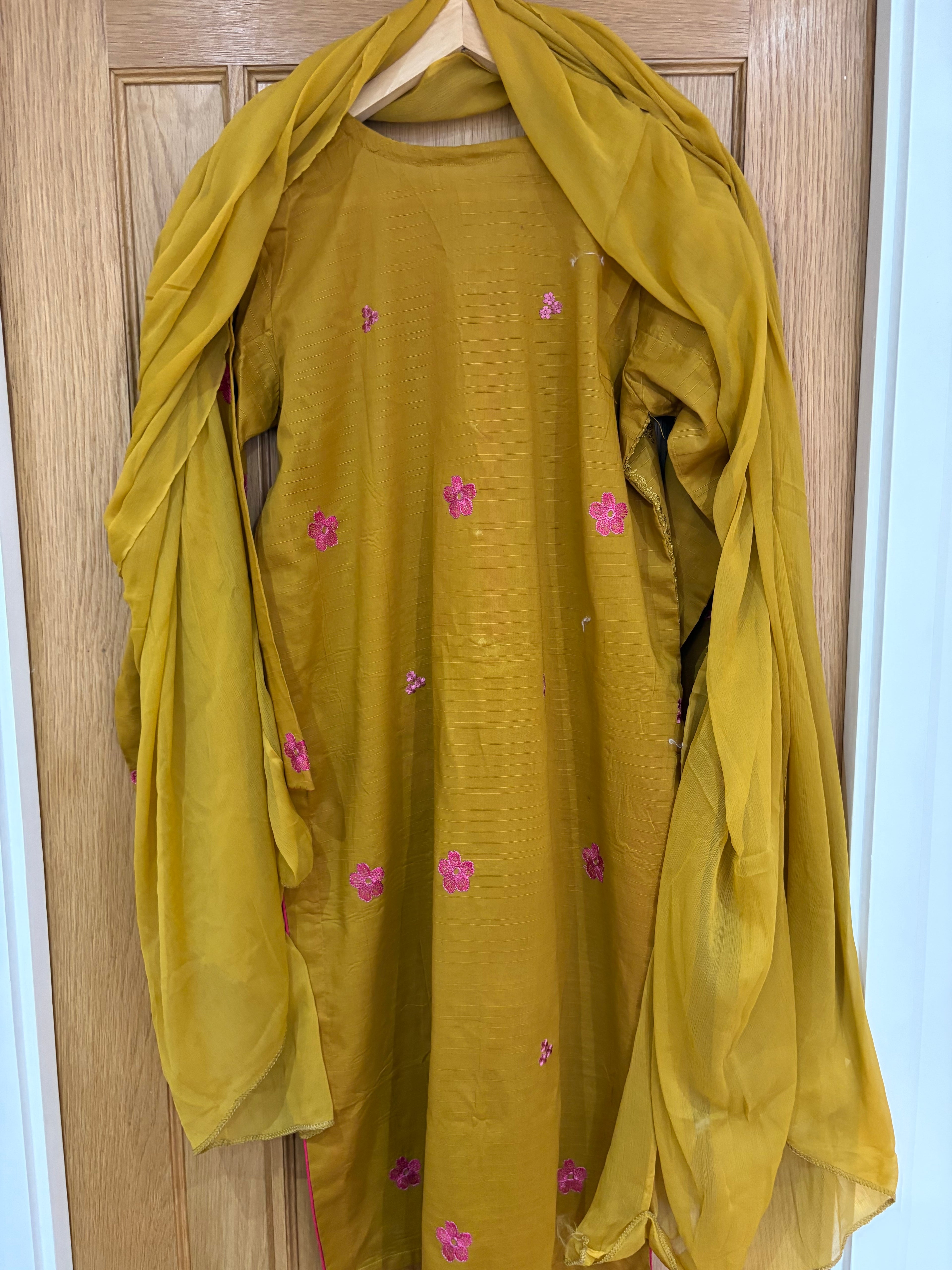 Mustard Yellow Embroidered 3-Piece Suit)