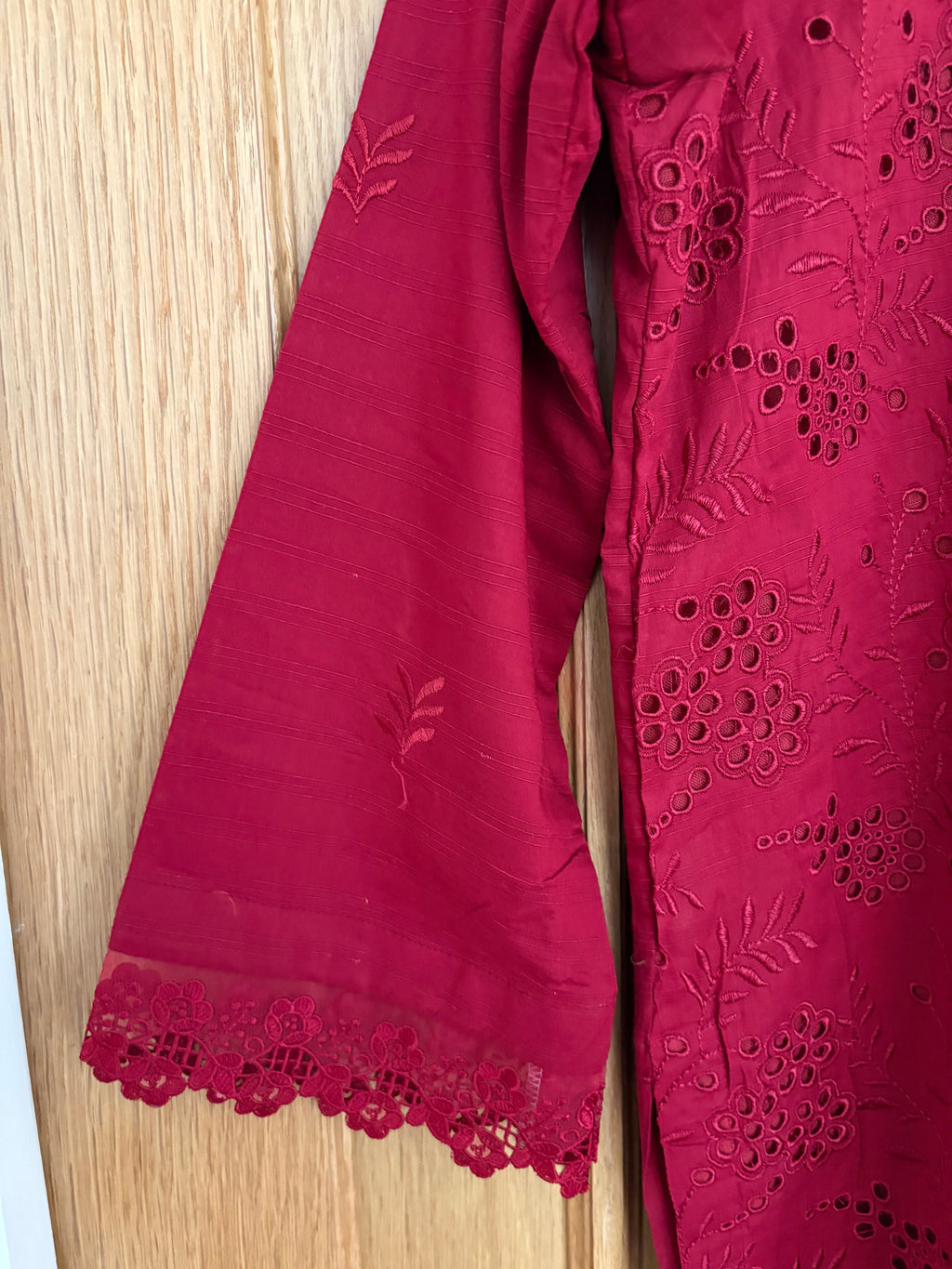 Stylish maroon 3-piece suit