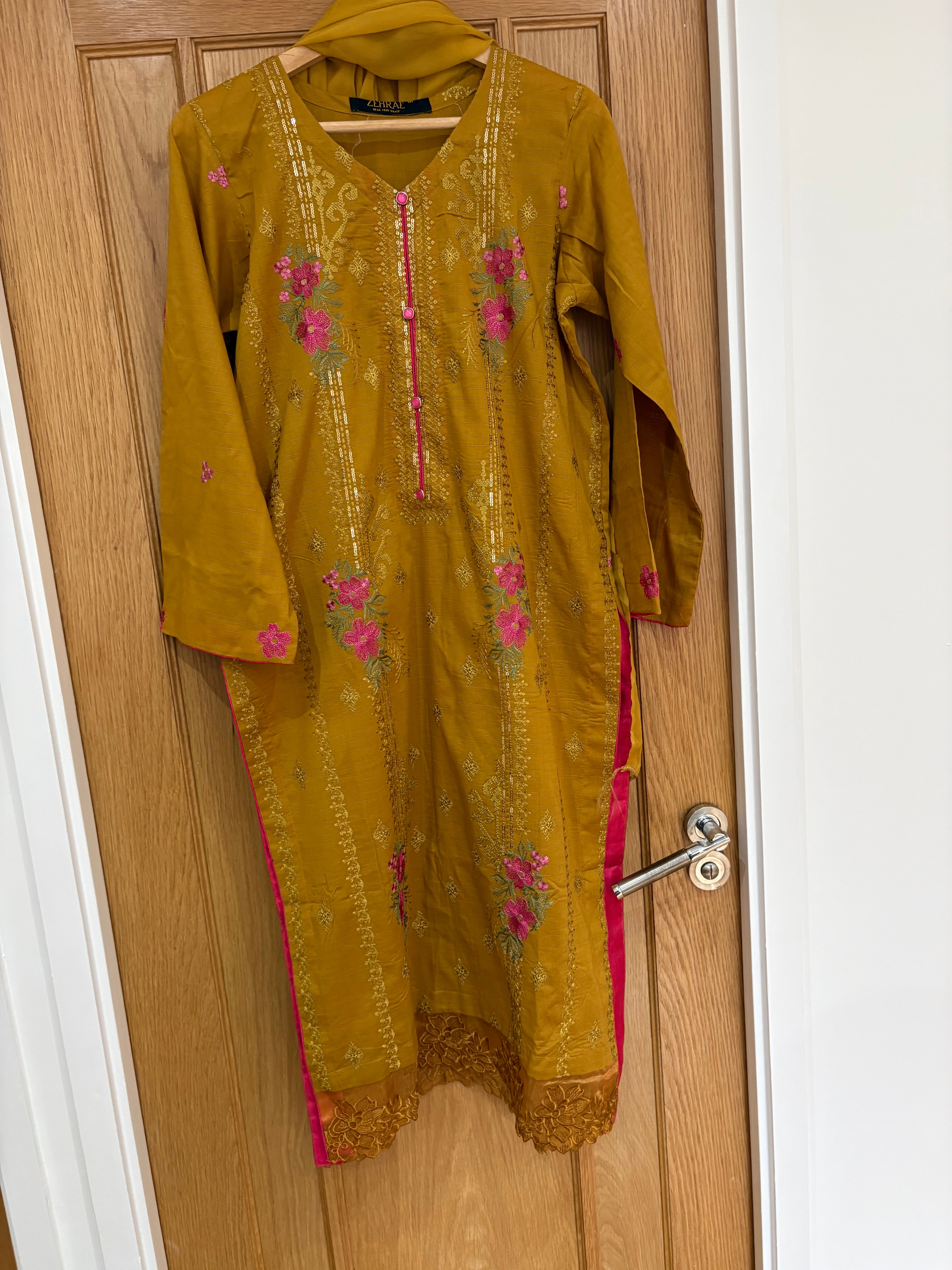 Mustard Yellow Embroidered 3-Piece Suit)